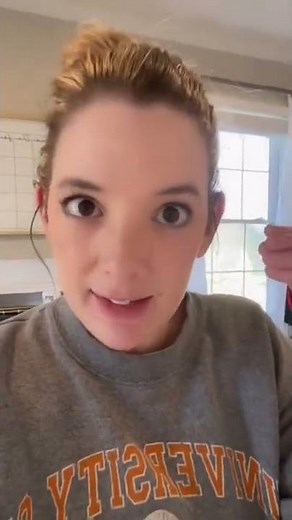 Make sticker outlines in Canva! (DIY sticker making with Cricut tutorial)