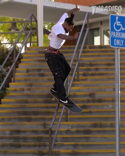 ✨Kwesi Holloway BATTLED for this FS Feeble 🔨 His full Disorder Rough Cut now playing on our YT 📺 #Thrasher #skateboarding #skateanddestroy