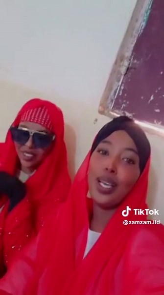 فيديوهات أنشأها zamzam IID (@zamzam.iid) باستخدام original sound - BOOTAN 🤴❤️