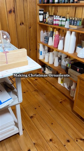 2.1K views · 14 reactions | I’m going to be making Christmas ornaments using the acrylic pouring method. #ChristmasCrafts #ChristmasOrnaments #ChristmasTree | Tina's Country Door | Facebook