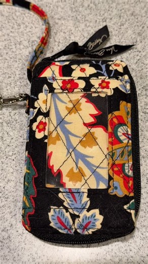 Karen Michelle Stickney on Instagram: "Vera Bradley Versailles All In One Wristlet 6”x3.5”. Clear ID pocket, zip close, 3 inside credit card slots and zip pocket. Only $20 on Lawrence Street inside @mariettaantique #verabradley #verabradleywristlet Look for this and 3 other matching pieces in this Versailles pattern"