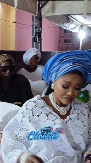 At the Wake-keeping Service OF Mother In Celestial Ikuomola Abosede Doris ( Nee Olowomuwagun) In Amowu- Odofin, Lagos @princessberryon @seun.scott @Princessberry_gallery @seunpat #classictv #cla_ssictv #classictvlivecoverage | Dorcas Adinlewa | Facebook