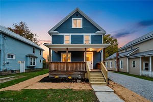 5827 Jefferson Ave, Ashtabula, OH 44004 - MLS 5166420 - Coldwell Banker