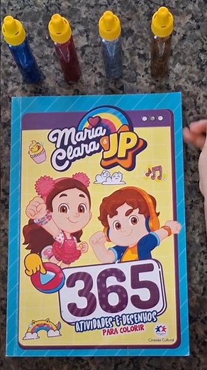 Colorindo o Livro de Maria Clara E JP