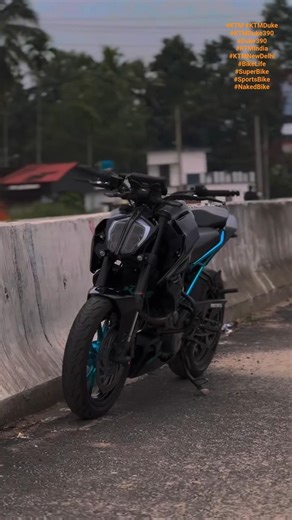 #KTM #KTMDuke #KTMDuke390 #Duke390 #KTMIndia #KTMNewDelhi #BikeLife #SuperBike #SportsBike #NakedBik