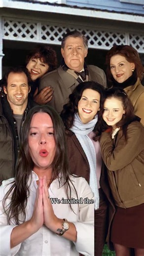 39K views · 41 reactions | And what china pattern is Emily Gilmore bringing to the tailgate tent?!  : @alexxandrax | Southern Living | Facebook