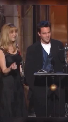 Centralperksource on Instagram: "“Friends” wins “Outstanding Performance by an Ensemble in a Comedy Series” at Screen Actors Guild (SAG) Awards 1995. Follow @igcentralperksource 🦖"