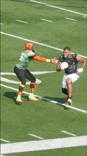 Heathens' Marcell “Marty” Nelson Lowers The Shoulder On A Huge 3 On 1 Return To Flip Field Position