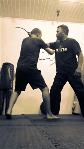 Vintage Pencak Silat Celurit: Block/Avoid, Control/Attack Joints & Counter Attack!