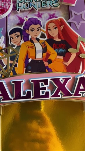 Cake Topper shaker con Luz #caketopper #guerreraskpop #partylandtomatlán