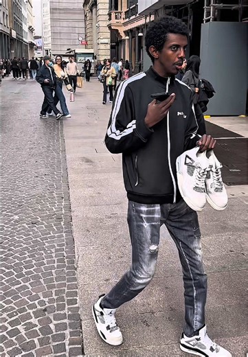 Quando le scarpe parlano da sole 🥶