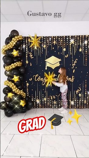 PERFECT GRAD: Original Party Style 🥂🎈 Looking for the perfect graduation decoration? ✨