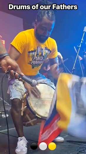 53K views · 1.8K reactions | Drums of our Fathers, Garifuna drumming at its best. ⚫️⚪️. Punta and Paranda festival 2025. #garifunaculture #garifuna #drums #paranda | Clayton williams - music | Facebook