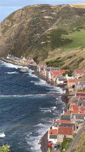 Welcome to Crovie, a small fishing village at the very bottom of some steep cliffs! #crovie #aberdeenshire #visitscotland #scotlandtravel #scotland