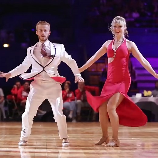 Boogie Woogie Slow Dance by Sondre & Tanya! We enjoy dancing slow just as much as fast 😌 We wish everyone competing at the Boogie Woogie World Championship this weekend the best of luck! #dance #dancevideo #couple #love #boogiewoogie | Sondre & Tanya
