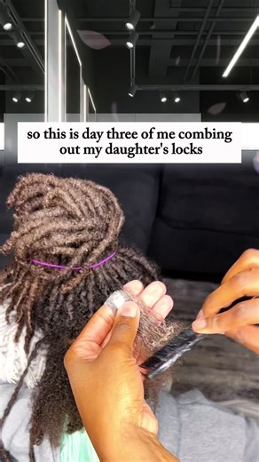 How to Comb Out Locs: A Step-by-Step Guide