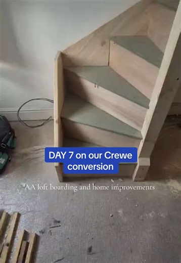 Day 7 – PM Update | Crewe Loft Conversion 🔨 Another cracking day on site! 💪 Great progress today with the plasterboarding, and this loft is really starting to take shape now. You asked for regular updates — and that’s exactly what you’ll get from us 👌 We believe in showing the journey, not just the end result. 🎥 Check out today’s clip and imagine what we could do with the wasted space above your head. 👉 Keep following — completion is just around the corner. This one’s a 14-working-day proje