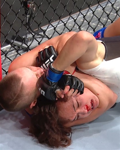 There are few fighters more fun to watch than Thug Rose 🌹 | UFC