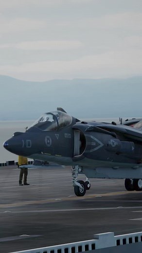 AV-8B Harrier VTOL off the Deck | DCS World . . . . . #dcsworld #dcs #eagledynamics #av8b #harrier #jumpjet #vtol #catapultlaunch #aircraftcarrier #carrierops #aviation #aviationlovers #avgeek #aviationdaily #flightsimulator #flightsim #realism #milsim #usnavy #militaryaviation #militarypower #reels | Black Hornet Sim