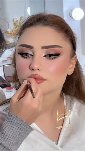 High Model Salon 👑 on Instagram