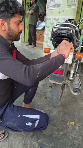 splendor bike brake light trending sticker install #naveenbikefeatures #automobile