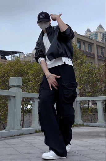这段音乐真的很有能量 #hiphop #tiktokdancing #dancetrend #fyp #dance
