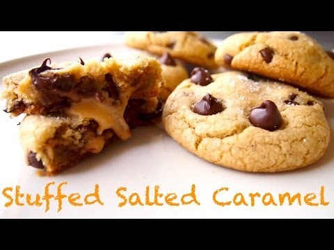 Stuffed Salted Caramel Cookies {Recipe}