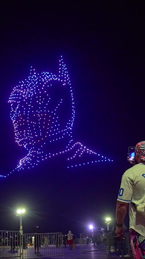 Mishap with Batman/Flash Drone Show | Santa Monica Pier
