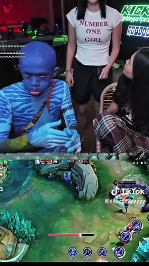 Adel JKT48 Join Live Bareng Robby Pantjoro - Detik-detik Reaksi