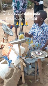 Aide pour cet enfant — Contactez 79 05 05 79