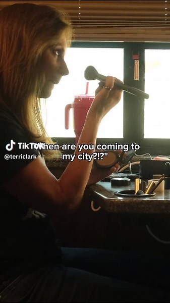 Fall tour dates loading! What show will I be seeing you at? #countrymusic #90scountry #ontour #livemusic