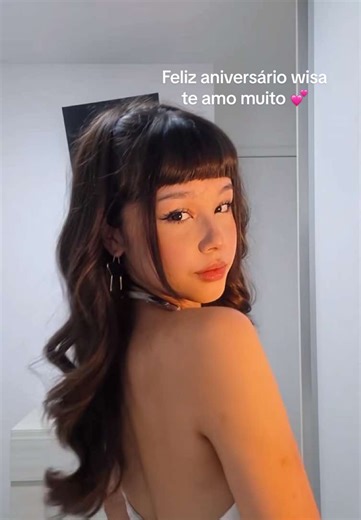 Feliz aniversário wisa@wisa um pequeno texto. Feliz aniversário wisa t amo muito vc é minha inspiração e vc é muito especial pra minha sabe disso se vc ver isso saiba q vc é muito importante pra mim e merece tudo de bom vc é uma irmã pra mim e meu sonho é vc me seguir, te amo muito mesmo wisa já passei várias vezes em desistir por quer vc não me notava mas ai vc me notou é fiquei muito feliz e aproveitei o seu dia 💕💕wisa#foryoupage #naoflopa #viral