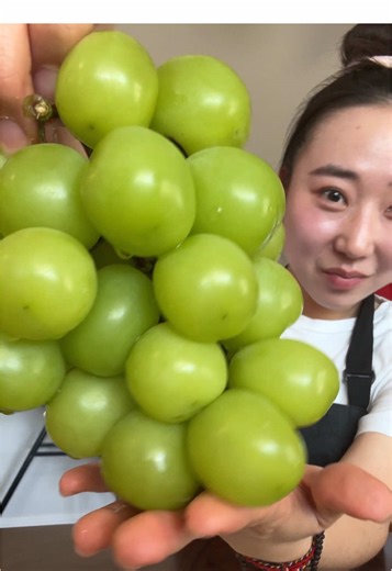 Shine Muscat Mukbang Review: Is It Worth Your Money?