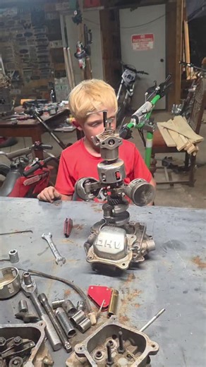 I think he made it to 1 😄. This is the only video of the robot trophy before it got broke. #chickenricky #earlymanhooddevelopment | Chicken Ricky