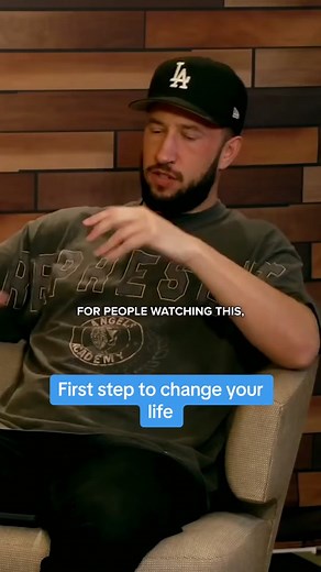 Changing Your Life Through Physiology: Tony Robbins' Insights