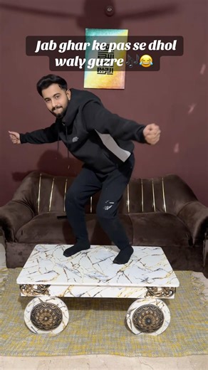 Funny dance 🕺 🤣 #harekfriendkaminahotahai #funny #shorts ￼