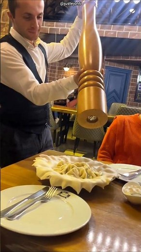 When The Dumpling Was Too Big, Everyone Got Confused.