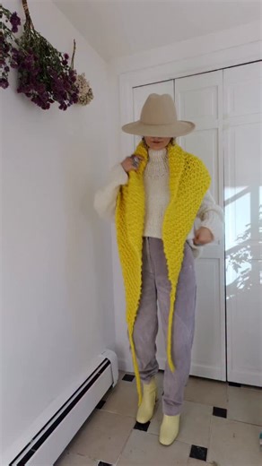 Statement piece to brighten up your winter blues - Her Shawl in color Sunshine - a quick knit made with just 3 balls of super chunky Merino No. 5 yarn. Paired with our Princess Sweater in worsted weight Dream yarn. #loopymango #chunkyknit #dreamyarn #merinono5 | Loopy Mango