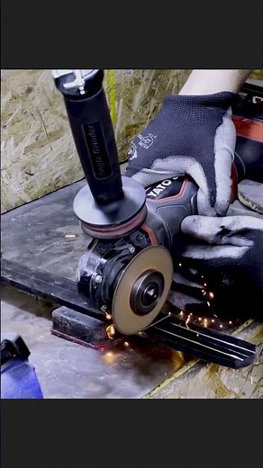 Forged Rigging Shackle Dagger: From Furnace to Blade