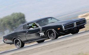 1974 Dodge Charger跑赛道，Buttonwillow CW13道奇战马