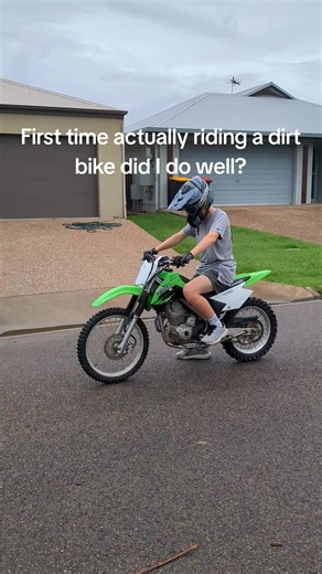 first time riding a dirt bike!#bike #dirtbike #kawasaki