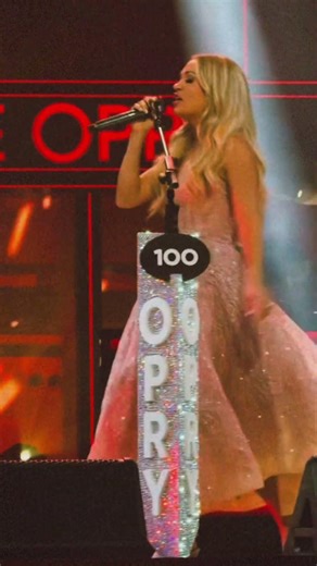 Carrie Underwood - Before He Cheats Live