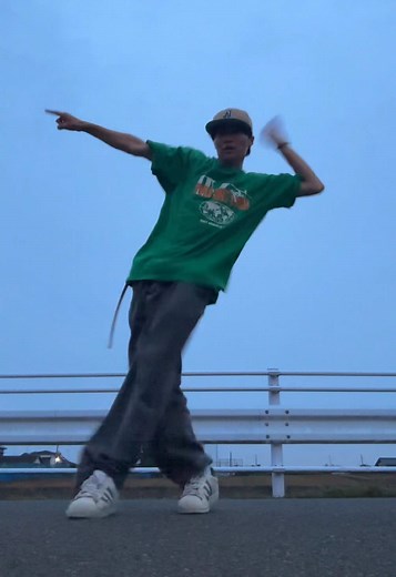 ダンスチャレンジ2025：HIPHOPのトレンドと振り付け