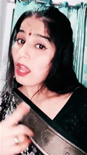 मिलो ना तुम तो हम घबराए मिलो तो आंख चुराए#🥰🥰#💫💫💫🌟#bolleywoodsong#oldsong#🤩#shortvideo#song#youtubesh