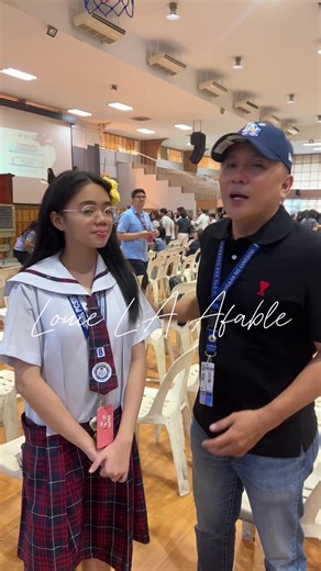 Sofia Mallares ang Grand Champion ng Voice Kids.Nagbigay ng isang awitin sa mga kapwa niya Estudyanteng Pasigueño.Sa ginanap na Turnover Ceremony ng ARAL-Leveled Reading Books.Na sinaksihan din ni Mayor Vico Sotto ang ilan pang Opisyal ng Lungsod. #KabarangayNewsPasig #MayorVicoSotto #SofiaMallares