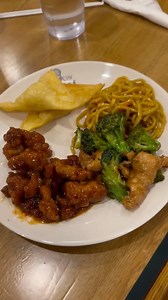 The Food Review HQ | The City Buffet Columbus, OH Featured: - Hibachi Steak and Veggies - General Tso’s Chicken - Chicken & Broccoli - Lo Mein Noodles - Crab... | Instagram
