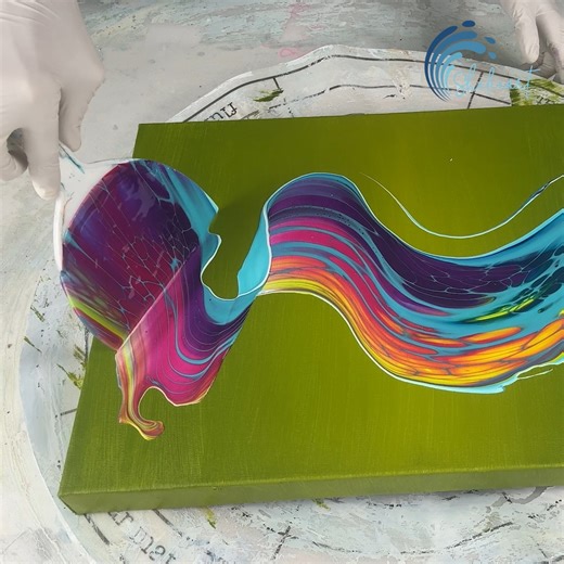 Rainbow on green? Say less! 💚🌈 Loving this vibrant transfer action—pure colour joy. Learn how to create this look in my Bloom Transfer Mini Course! It’s fun, easy to follow, and yours for AUD $80 / approx USD $52. #fluidart #acrylicpour #rainbow #greenmachine #painting #bloomtransfer | Sheleeart