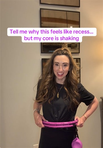 Hot take: if it feels like punishment, I won’t stick with it. This weighted hoop is low-impact, quiet, and weirdly addictive. I did 10 minutes and my core was on. Not saying it replaces strength training — but for busy days when I want to move without thinking? It’s kind of genius. #weightedhulahoop #hulahoop #fitonform #homeworkout @Fit On Form