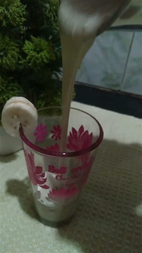 2-min energy boost 💪,banana & dry fruits shake! #shorts #easy #instant