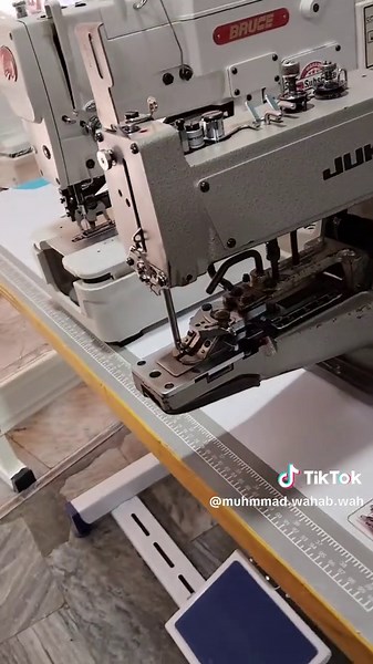 Industrial Juki MB-373 Button Machine Overview